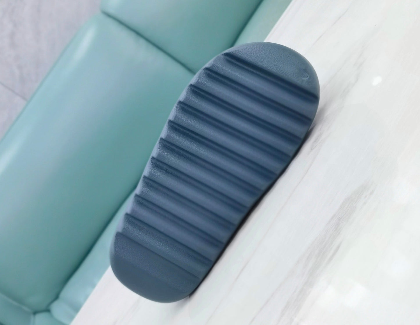 Yezzy Slides