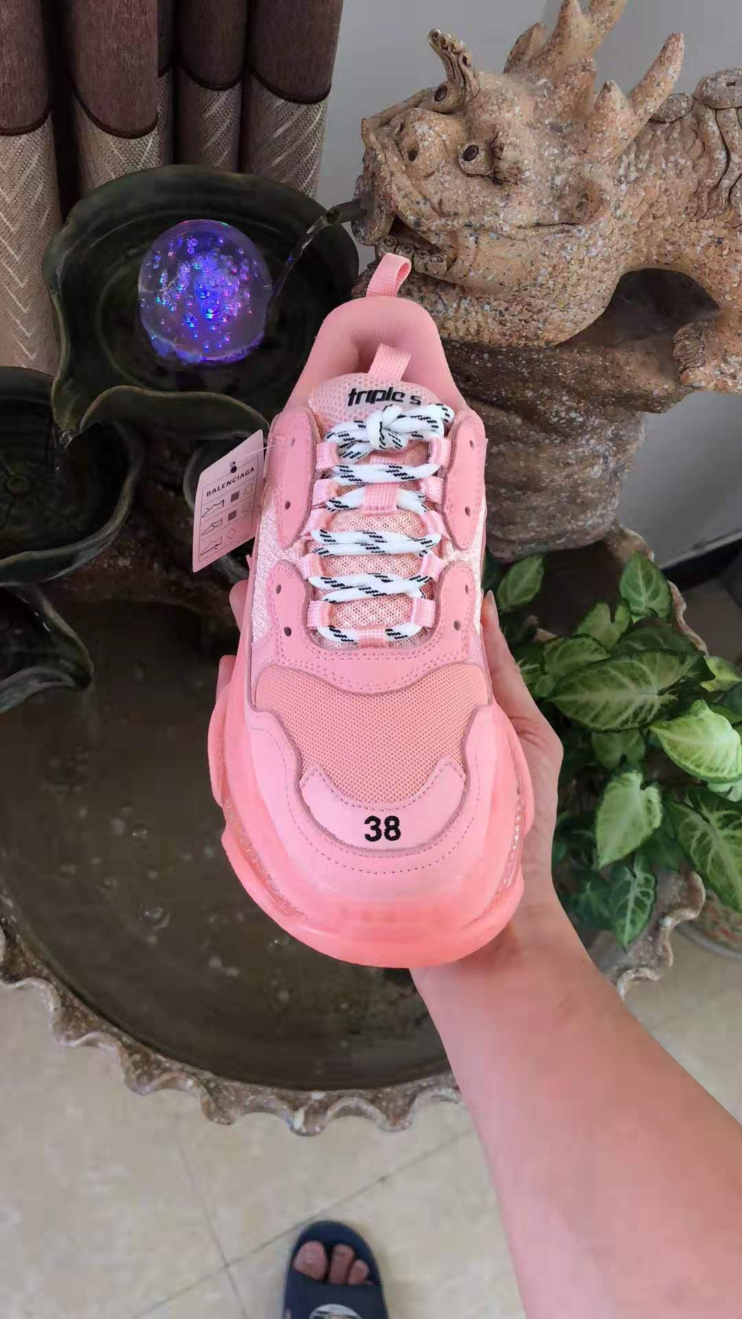 Balenciaga Triple s