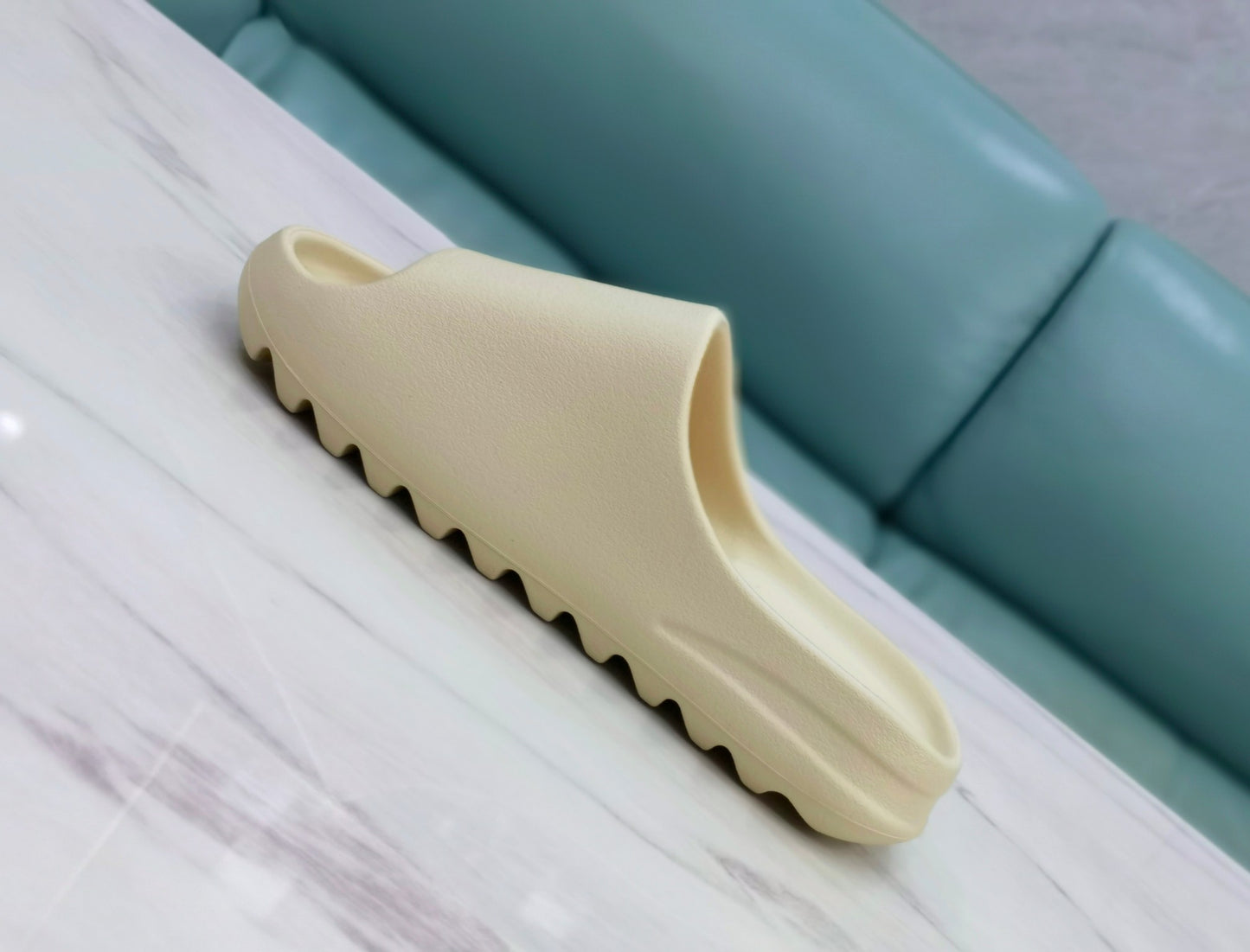 Yezzy Slides