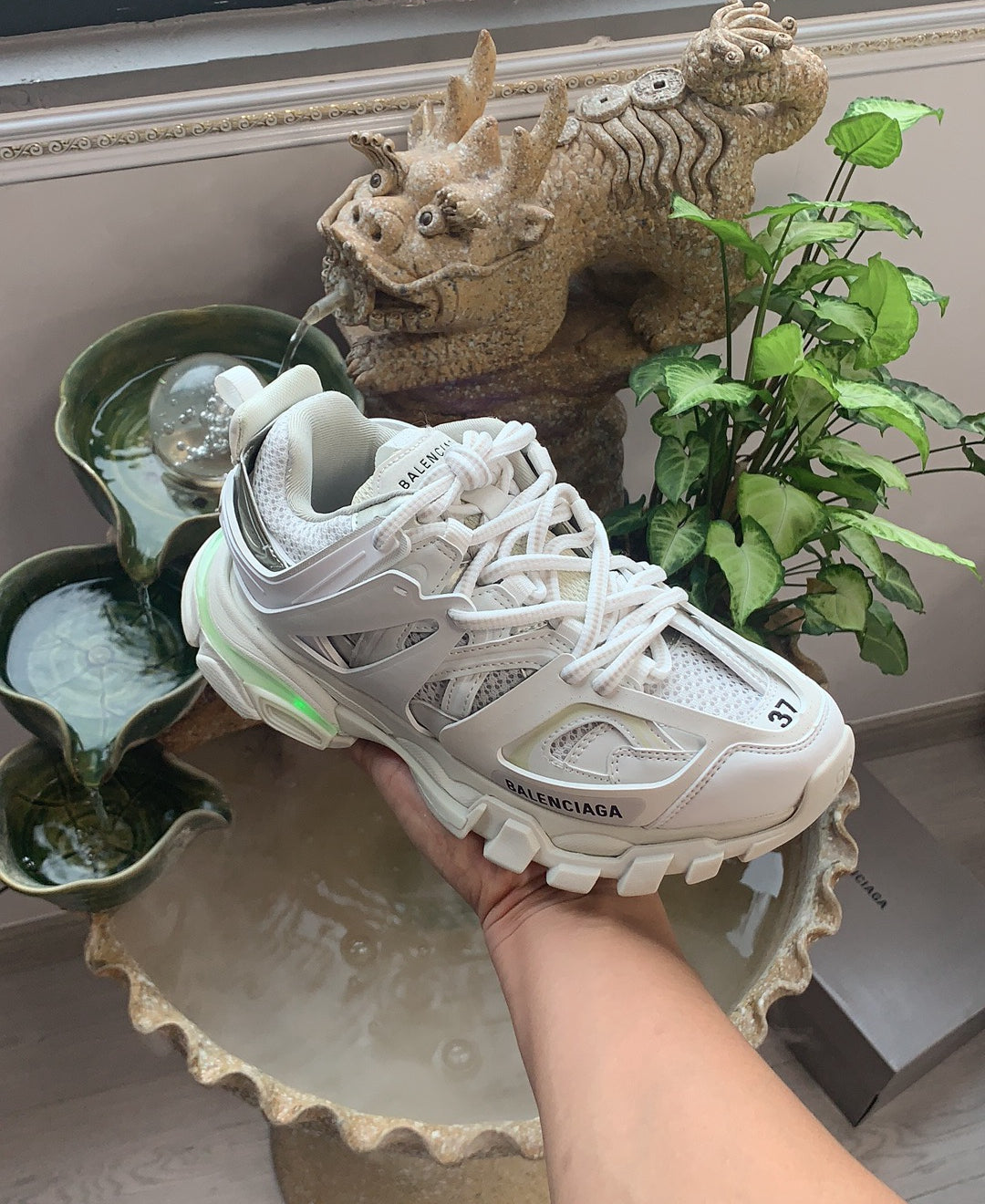Balenciaga Track (Led)