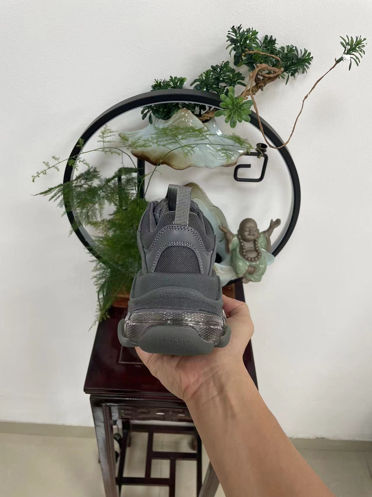 Balenciaga Triple s