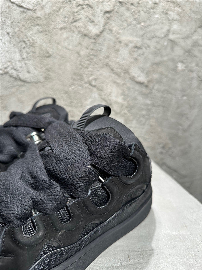 Lanvin Curb