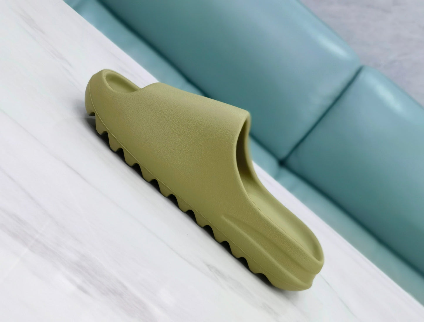 Yezzy Slides