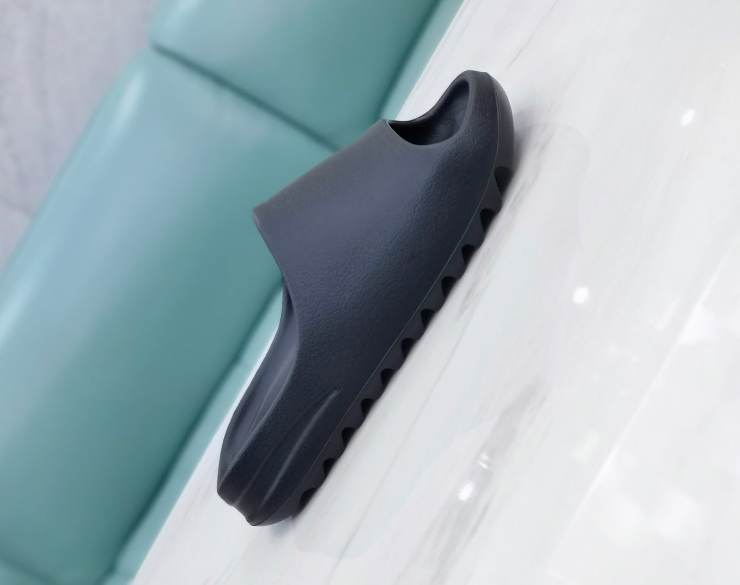 Yezzy Slides
