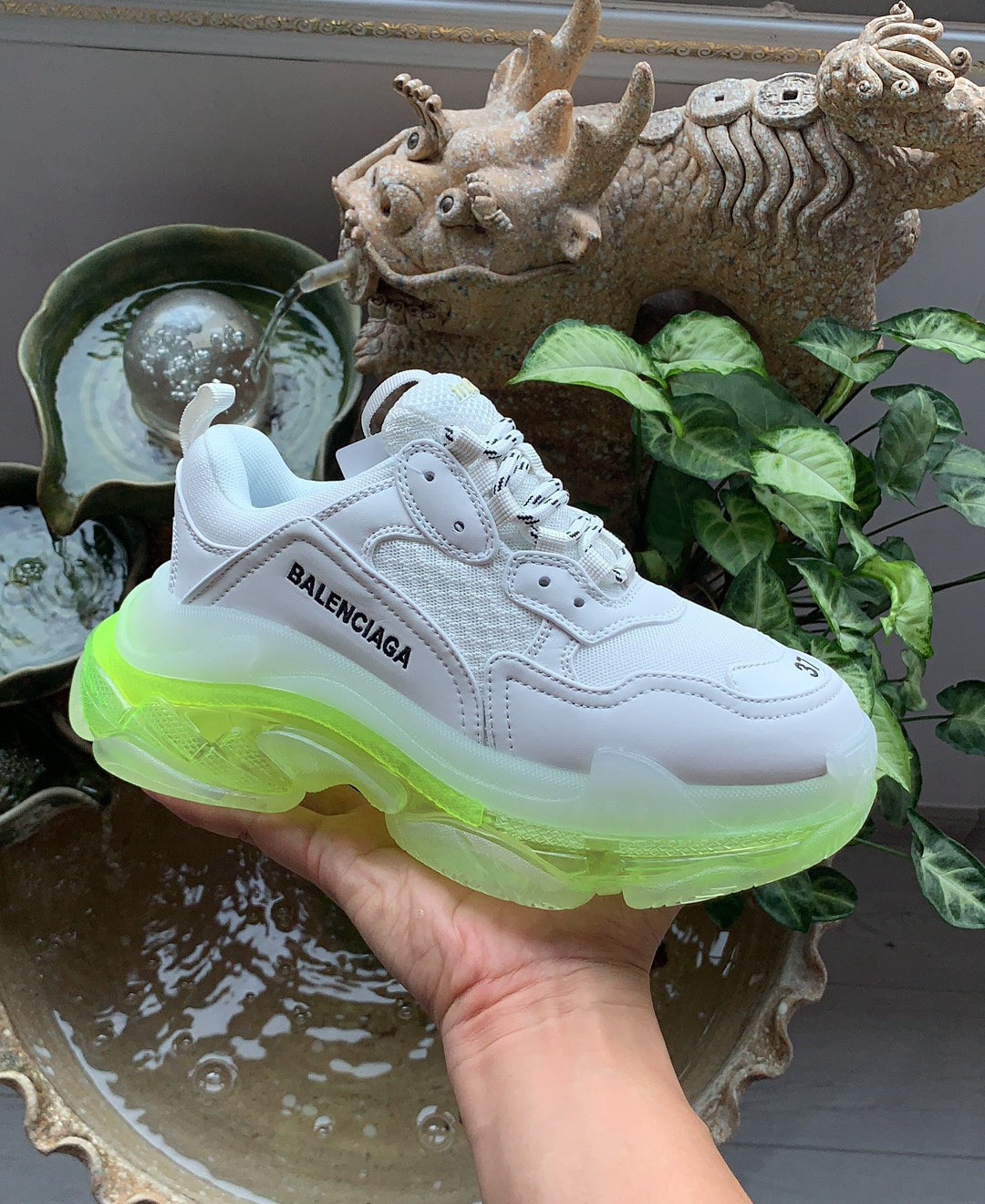 Balenciaga Triple s