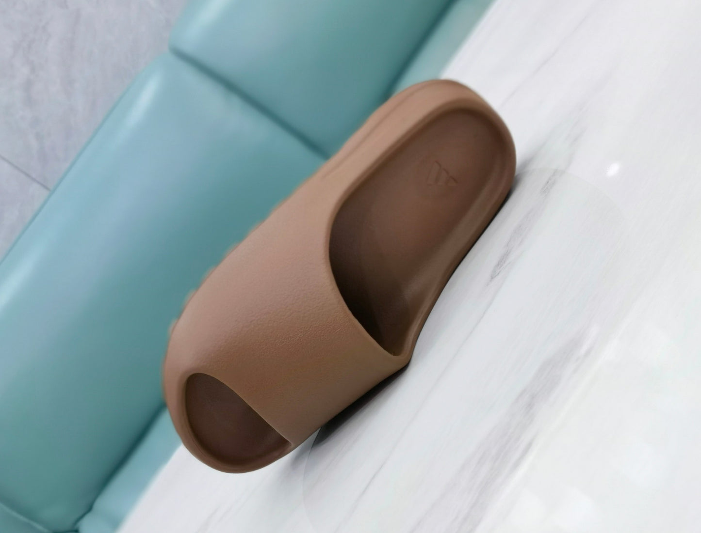 Yezzy Slides