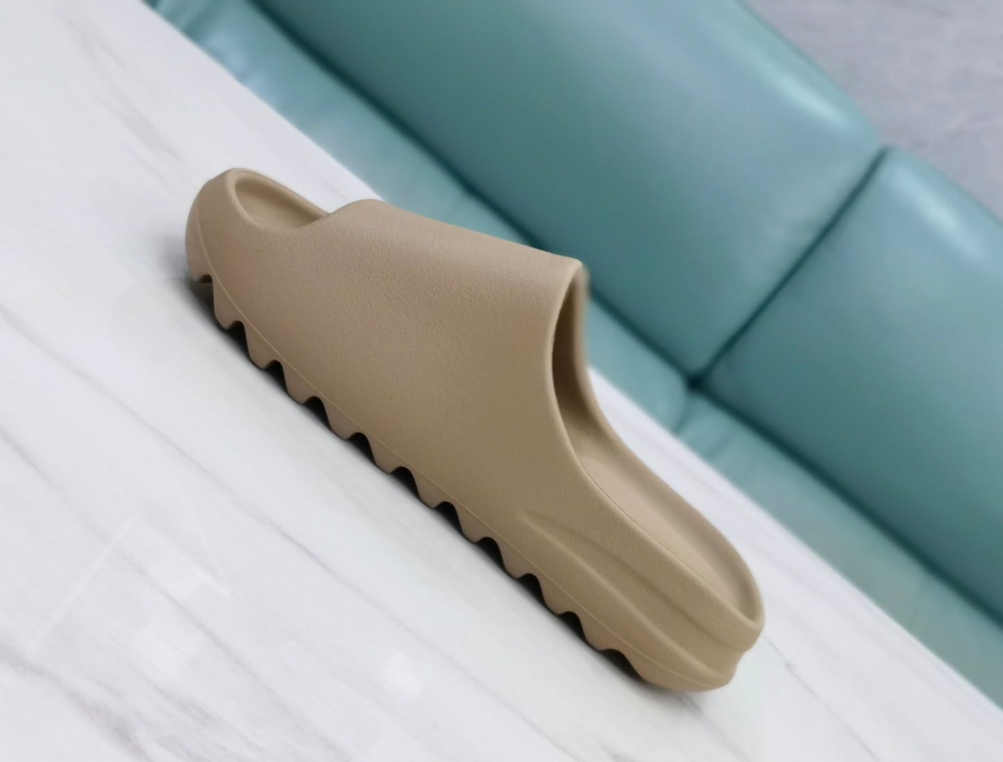 Yezzy Slides