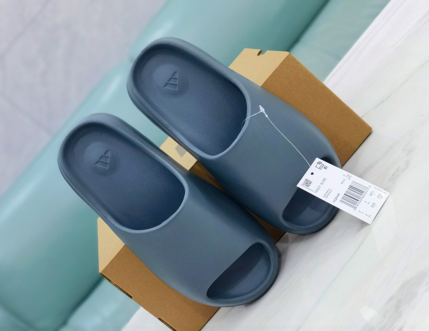 Yezzy Slides