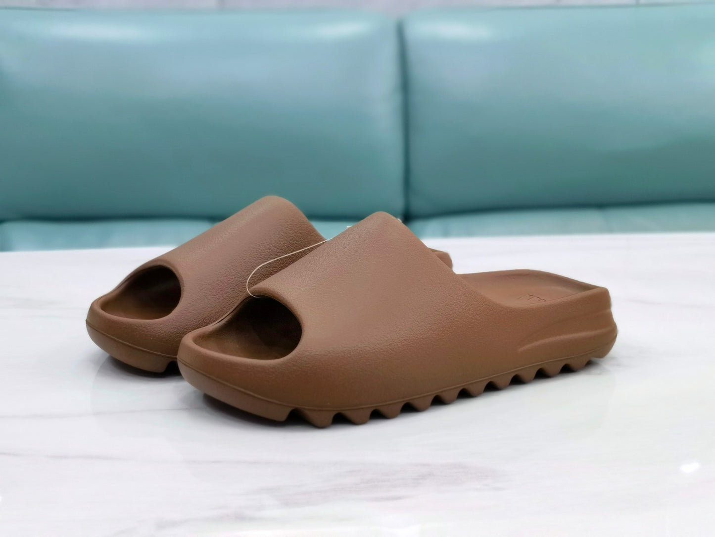 Yezzy Slides