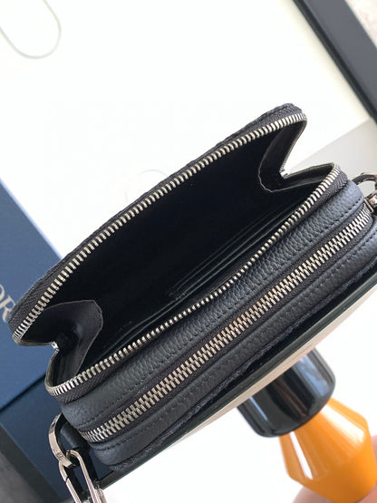 Christian Dior Side bag