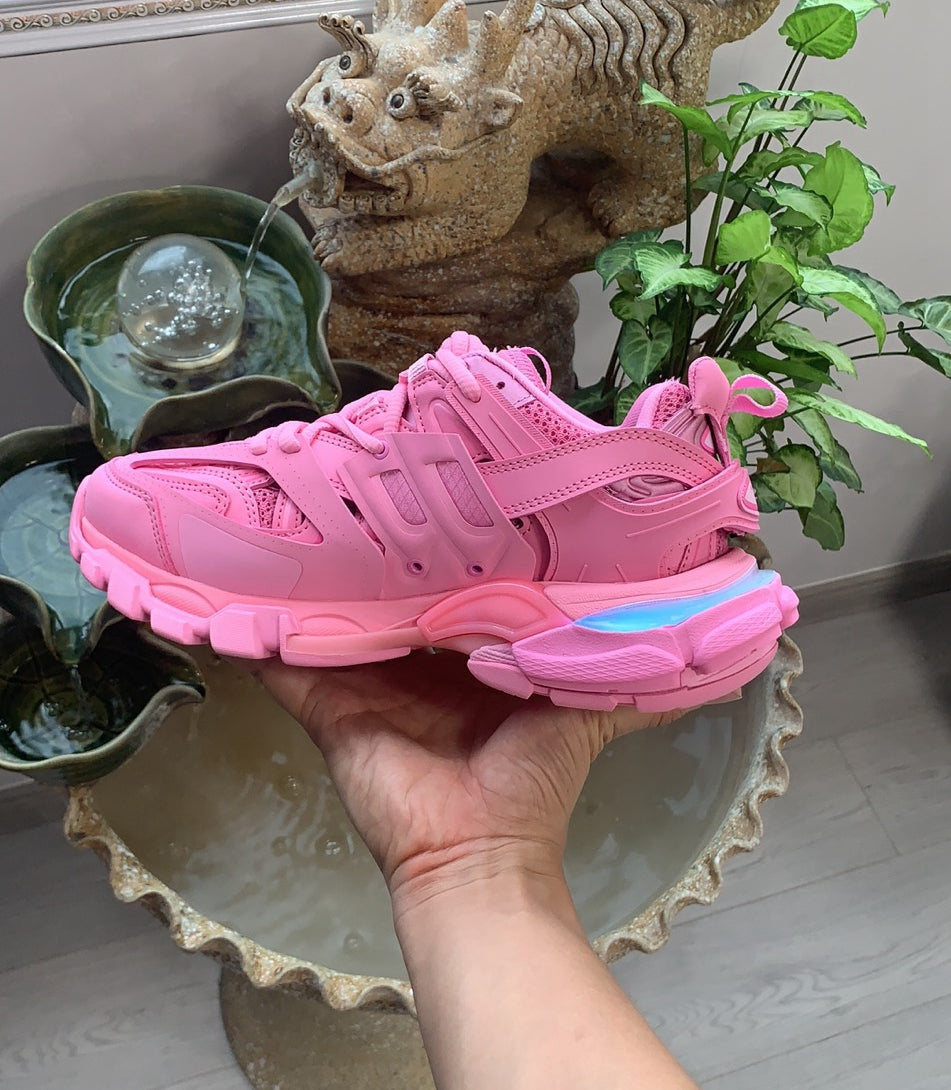 Balenciaga Track (Led)