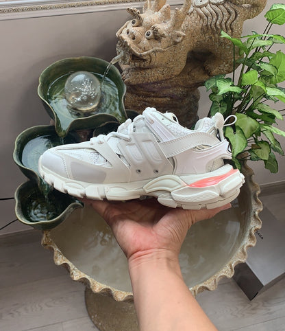 Balenciaga Track (Led)
