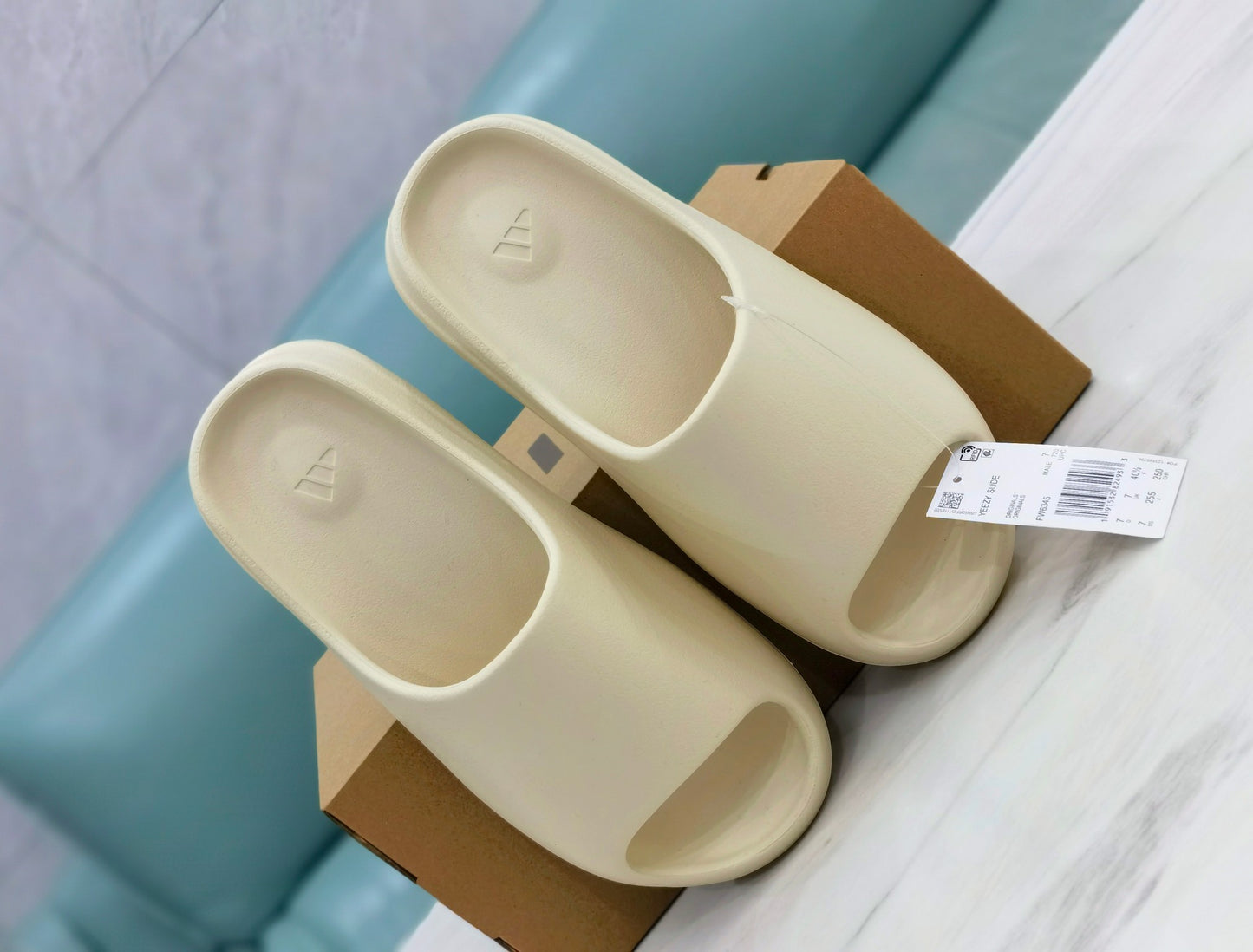Yezzy Slides