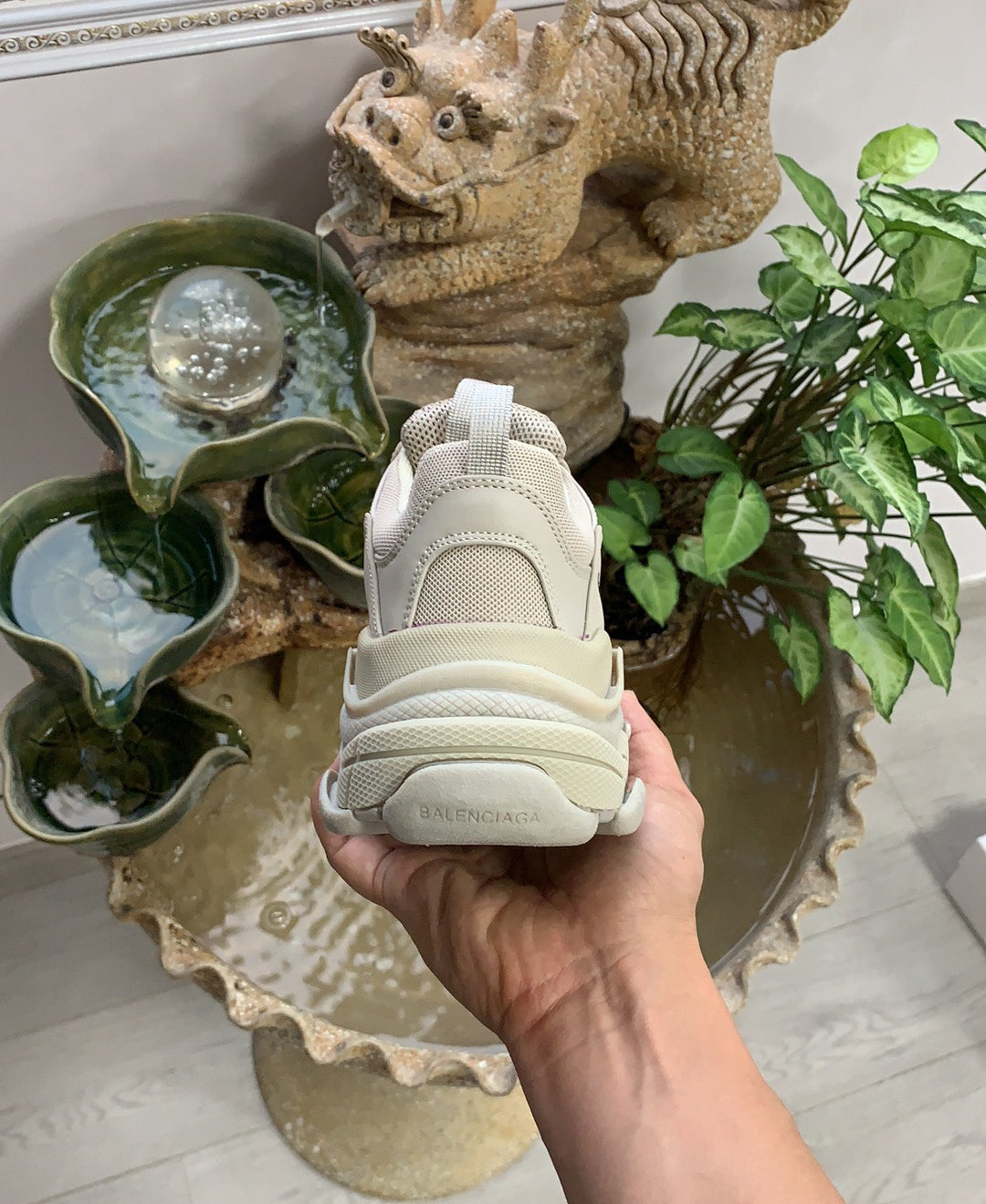 Balenciaga Triple s