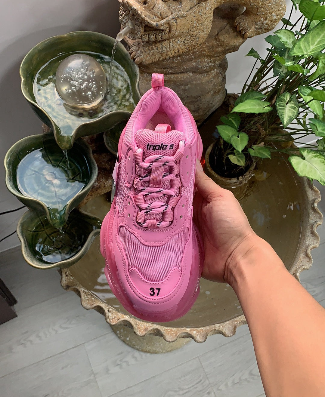 Balenciaga Triple s