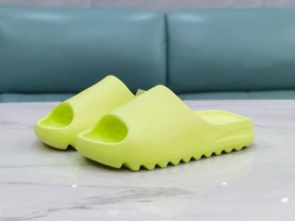 Yezzy Slides