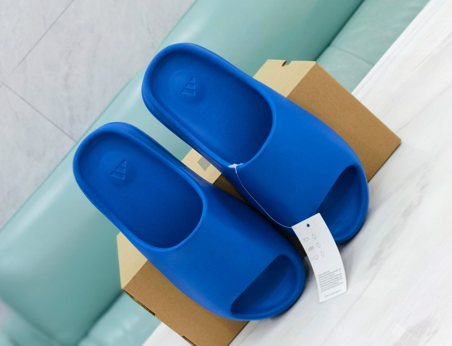 Yezzy Slides