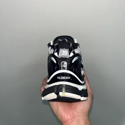 Balenciaga Runners