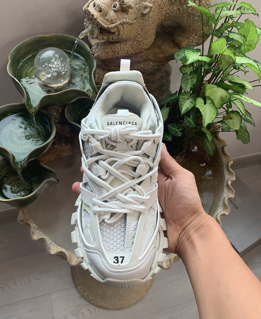 Balenciaga Track (Led)