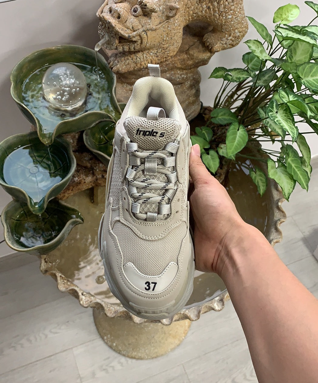 Balenciaga Triple s
