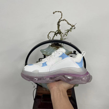 Balenciaga Triple s