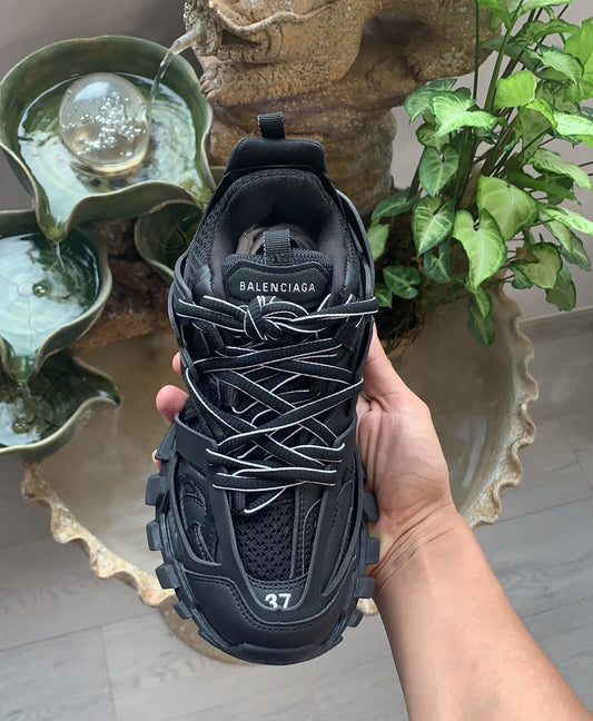 Balenciaga Track (Led)