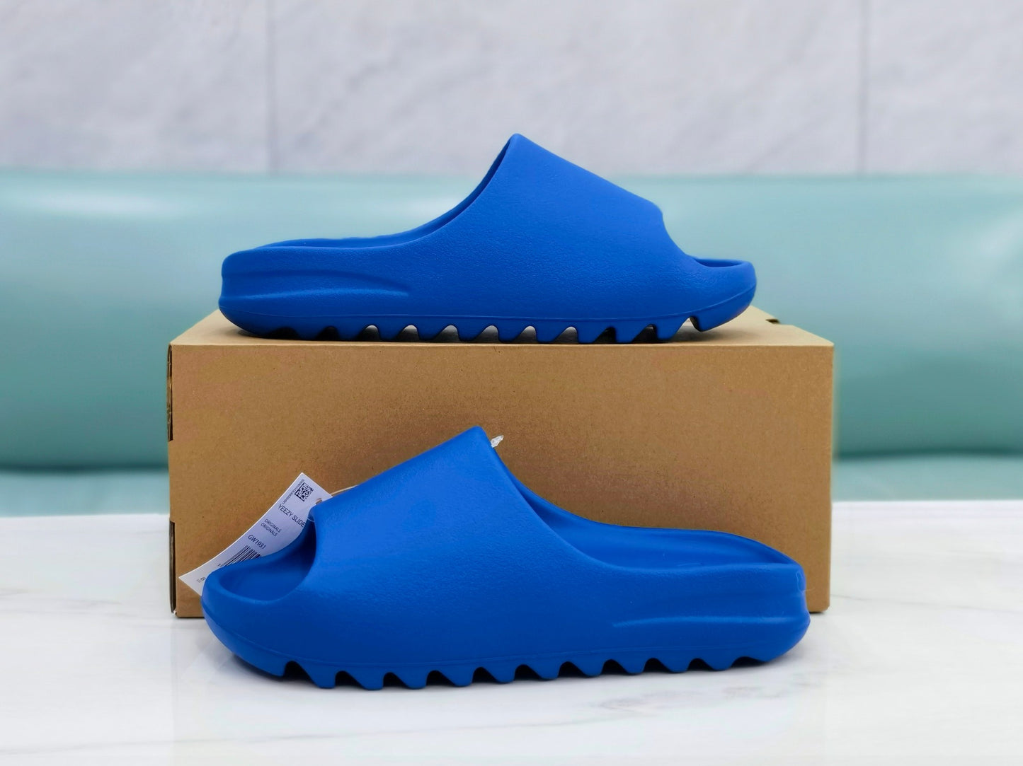 Yezzy Slides