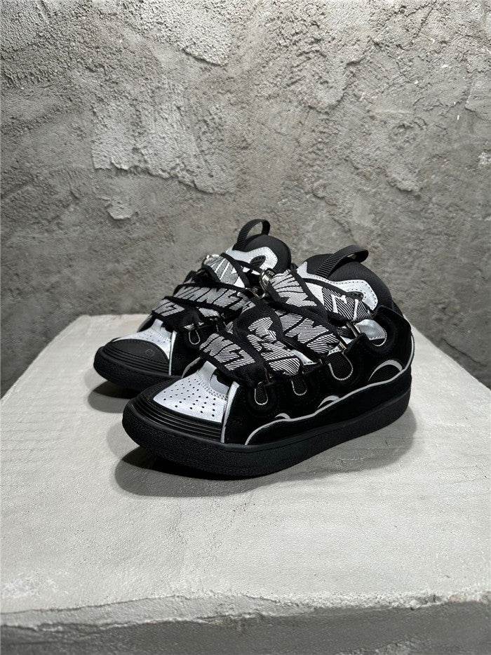Lanvin Curb