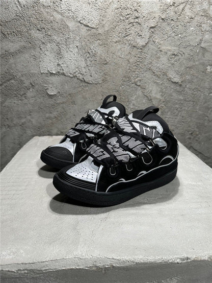 Lanvin Curb