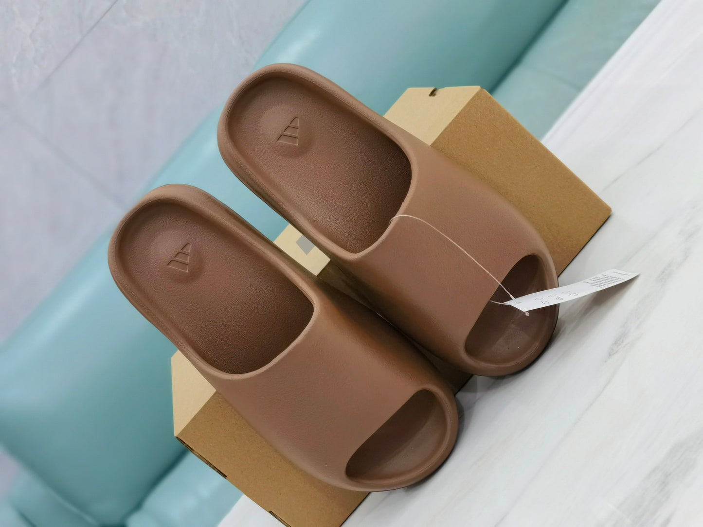 Yezzy Slides